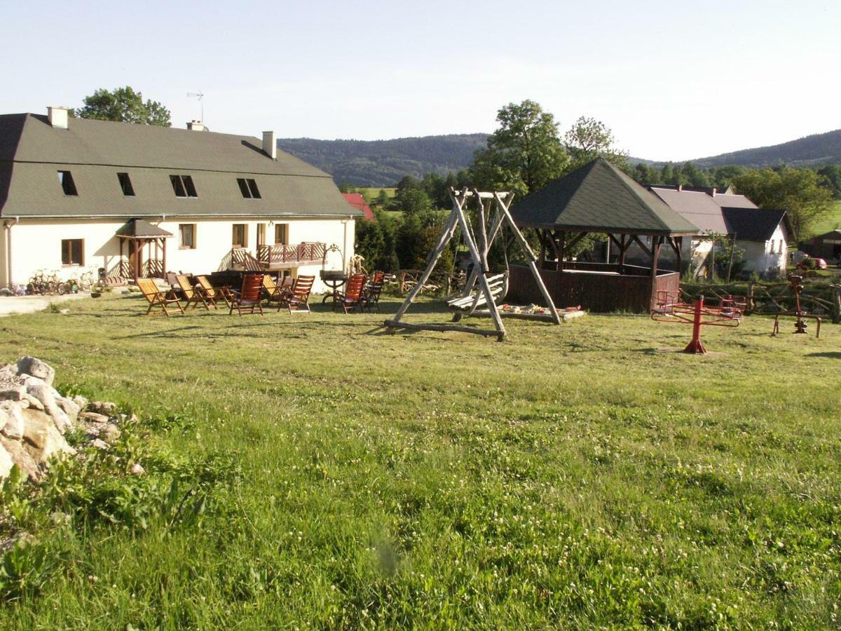 Agroturystyka Leszczynowy Dworek Ponikwa  Bagian luar foto